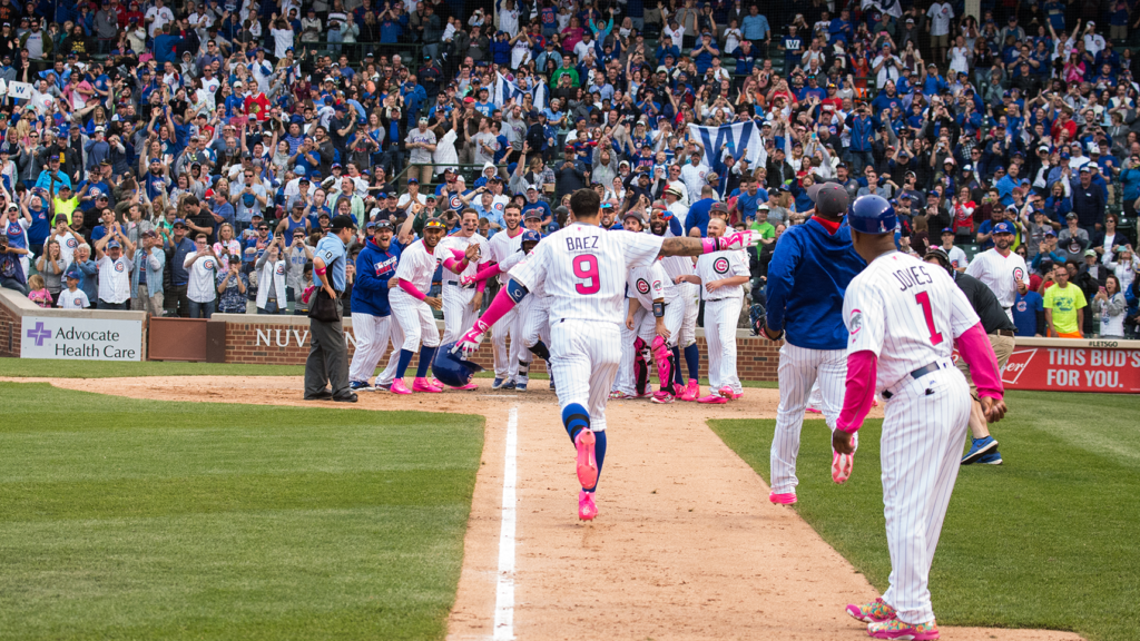 Sld Javy Mothers Day Walk Off Hr