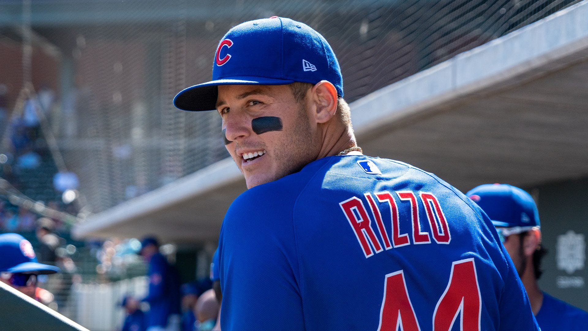 Twitter Reacts to Anthony Rizzo's New Blonde Hair - wide 9